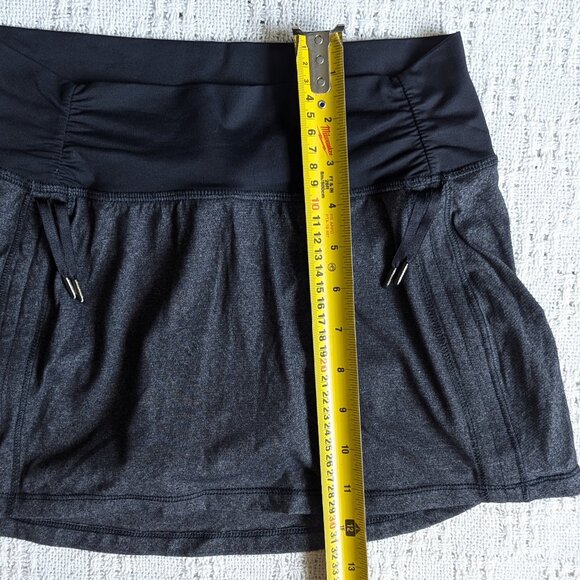 Lululemon Gray Black Hot N’ Sweaty Athletic Skirt Hot Yoga Size 6 - Picture 8 of 10